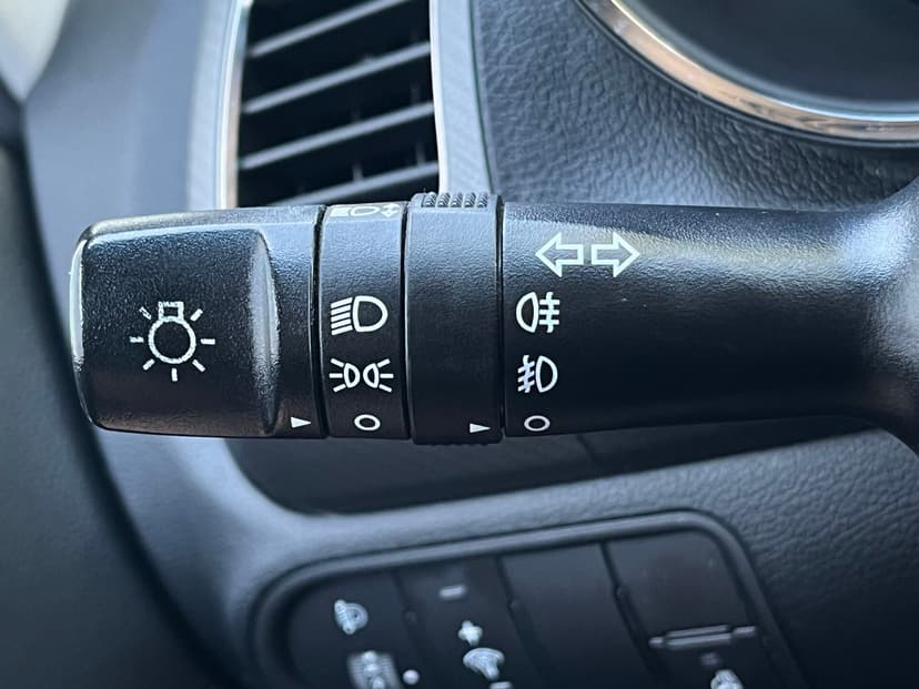 kia-cerato-2017-60-15