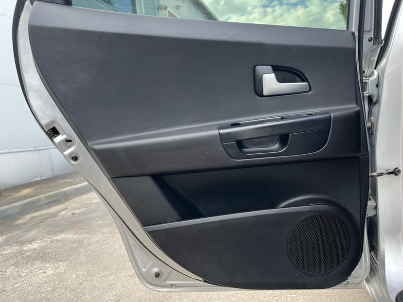 kia-ceed-2010-52-20